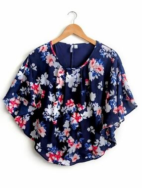 Elle Navy Floral Flutter Sleeve Blouse